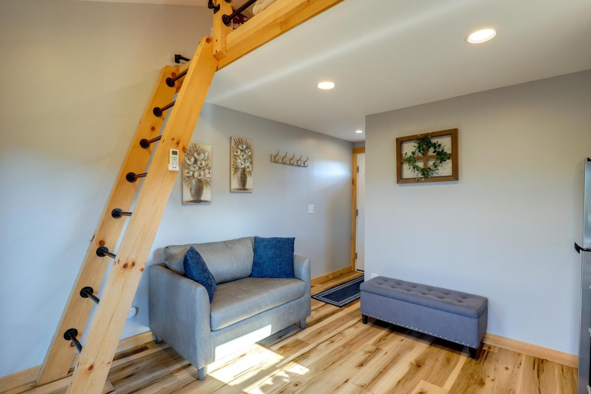 Marshall Studio With Loft, Hot Tub And Views! 外观 照片