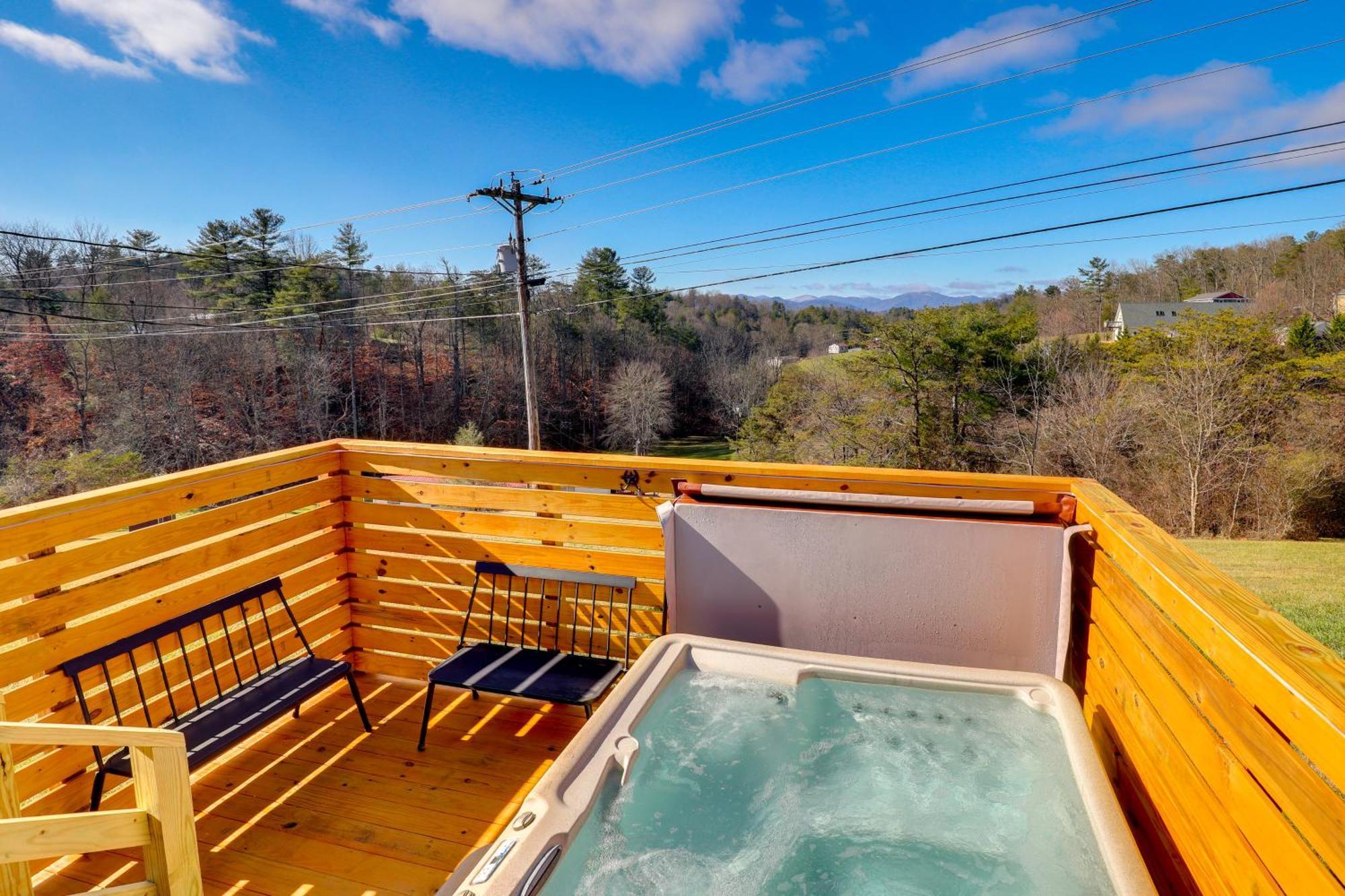 Marshall Studio With Loft, Hot Tub And Views! 外观 照片